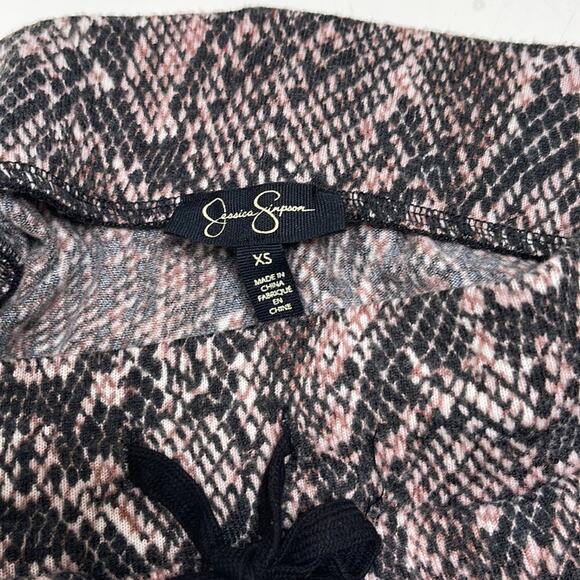 D) Jessica Simpson Wild Snake Pink Erina size Petite Extra Small - Picture 8 of 15